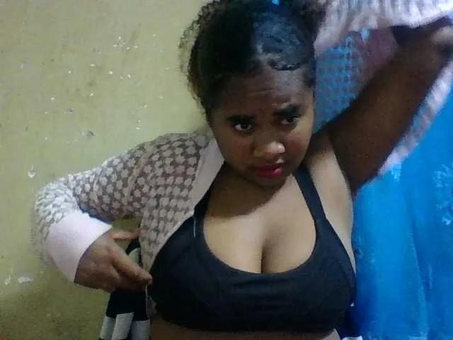 Offline Marie121 on BongaCams