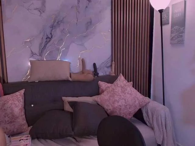 Offline MarieJaneX on BongaCams