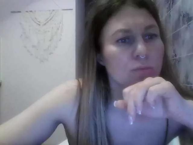 Offline MarinaFit on BongaCams