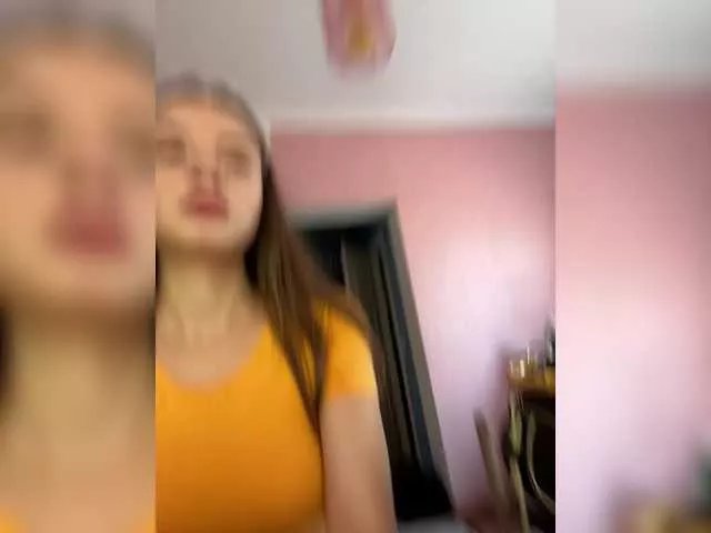 Offline MarinaRosa on BongaCams