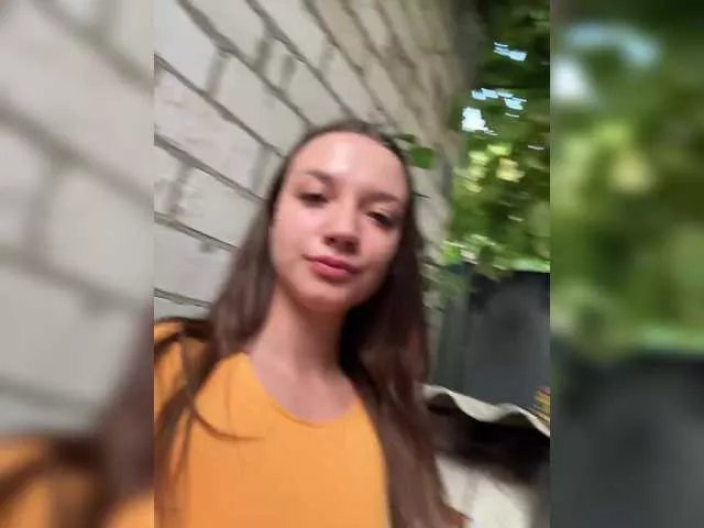 Offline MarinaRosa on BongaCams