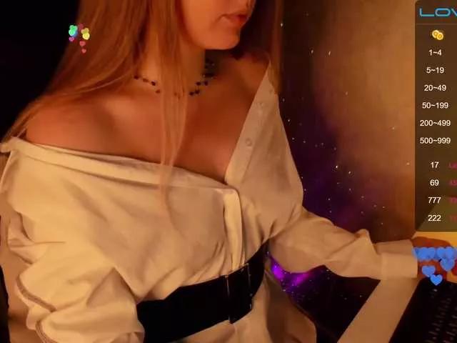 Marsellyna on BongaCams