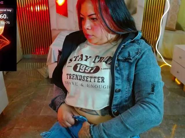 Offline martina-tay on BongaCams