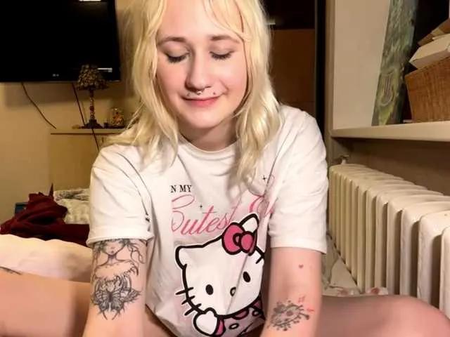 Offline MaryjaneMacdougal on BongaCams