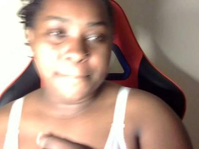 Freechat Mayer- on BongaCams