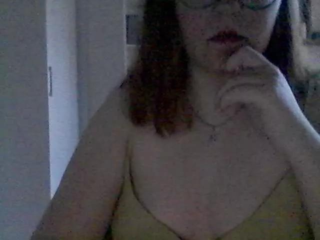 Offline meowmiuu on BongaCams