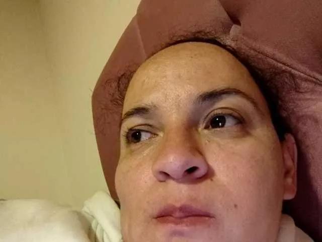 Freechat miaabrownn2 on BongaCams