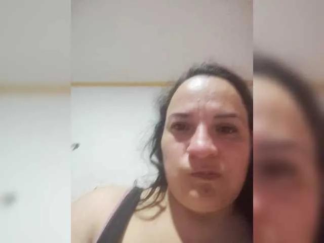 Freechat miaabrownn2 on BongaCams