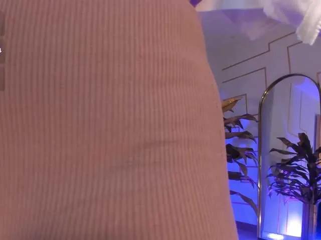 Freechat MiaFarrell on BongaCams