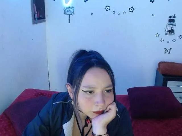 Offline MiaSmiith on BongaCams