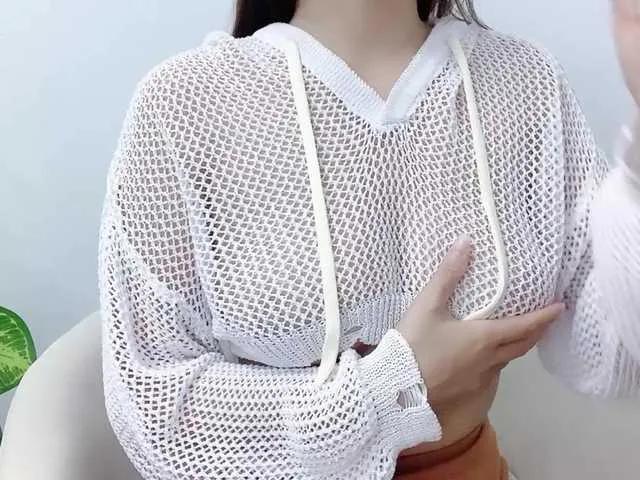 MieChan on BongaCams