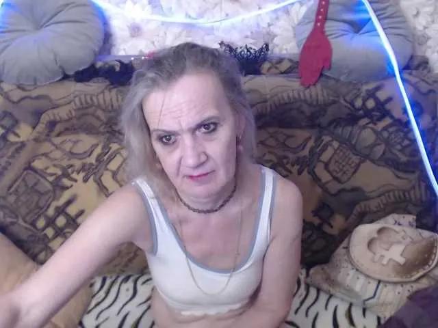 miss-bekker23 on BongaCams