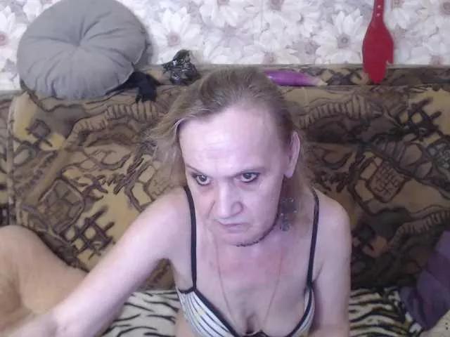 miss-bekker23 on BongaCams