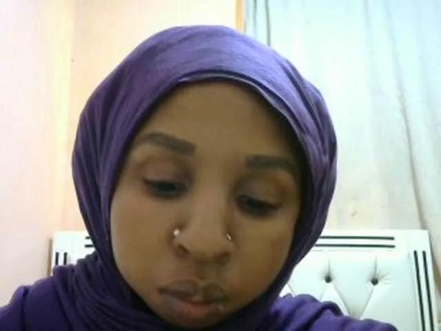 Offline misskatrinah002 on BongaCams