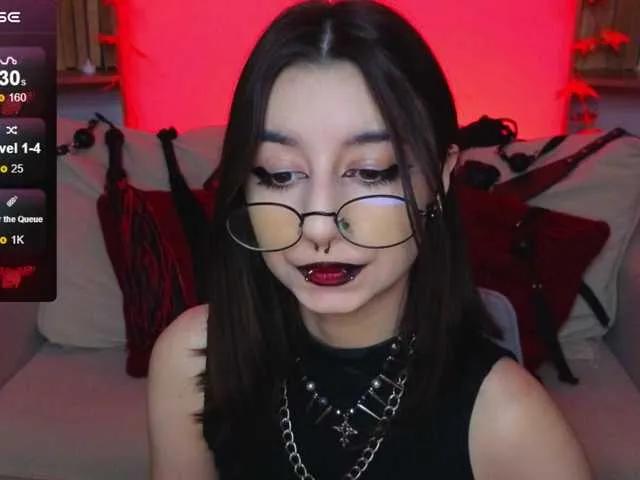 Offline MistressMarcelline on BongaCams