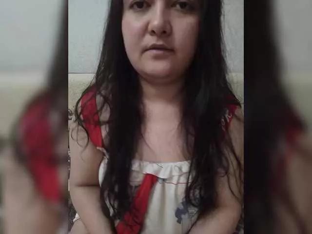 Molly-Janette on BongaCams