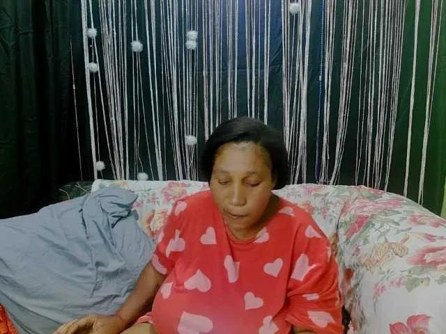 BongaCams mysticeboney is Freechat mysticeboney — I like gentlemen who know how to treat a woman and how to delve into my mind to discover more about my lustful thoughts and perversions. I also love to be pampered and adored, do it and you will see my goddess side.