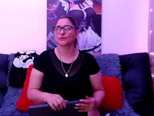 Natalliecolliz on BongaCams