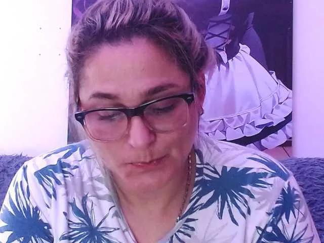 Natalliecolliz on BongaCams