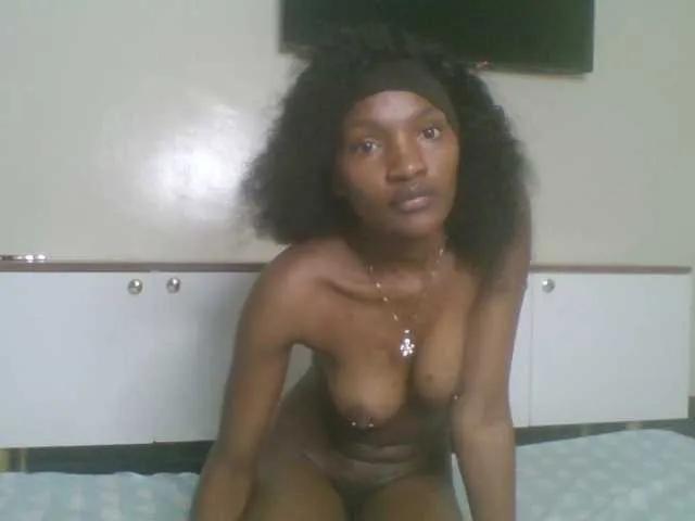 naughtyrubby1 on BongaCams