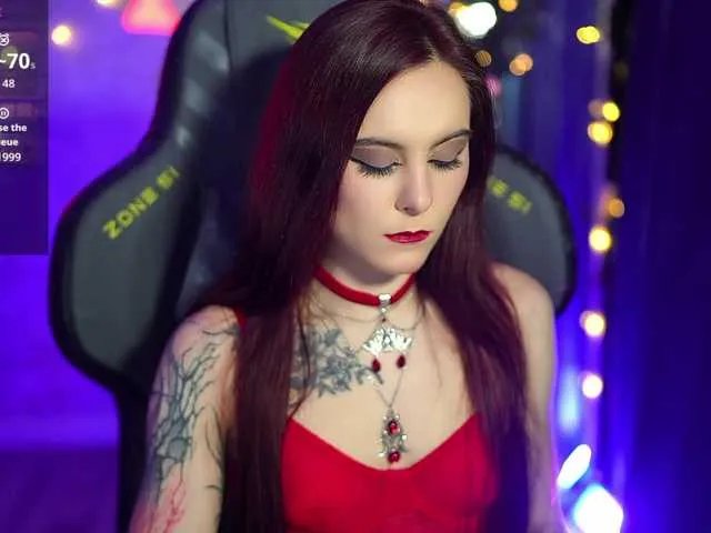 Offline Nellene on BongaCams