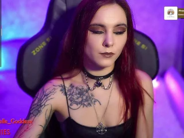 Offline Nellene on BongaCams