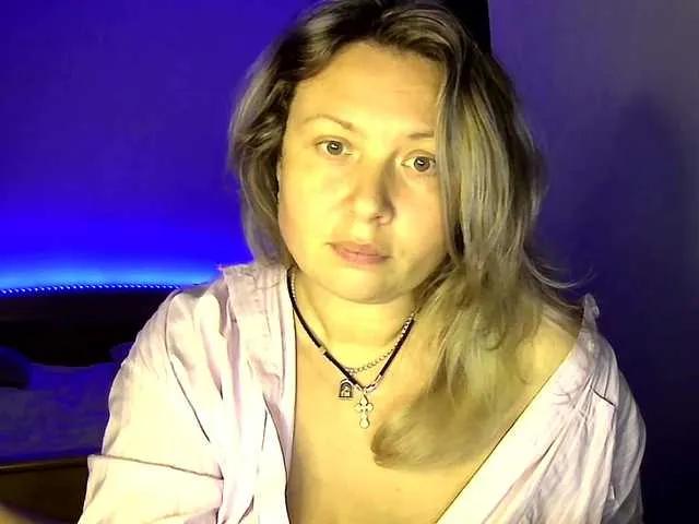 Offline NERVOMOTINA on BongaCams