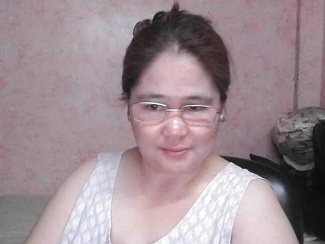 Offline NICEtitspinay on BongaCams