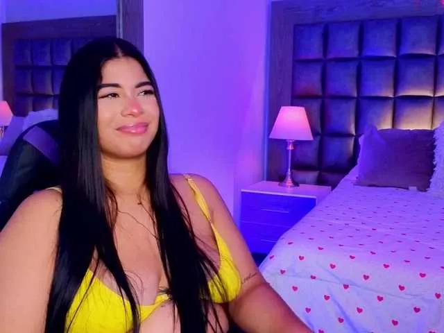 NickyCole on BongaCams