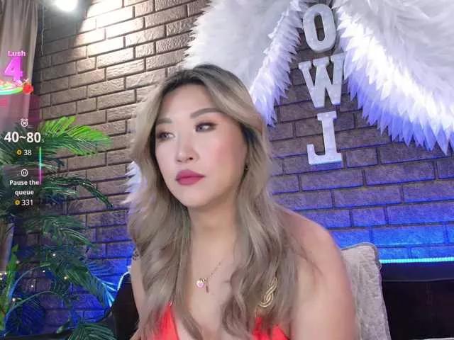 nickyowl on BongaCams