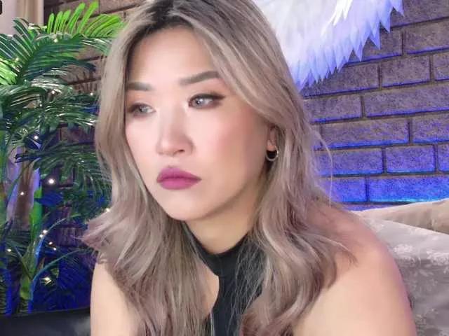 nickyowl on BongaCams