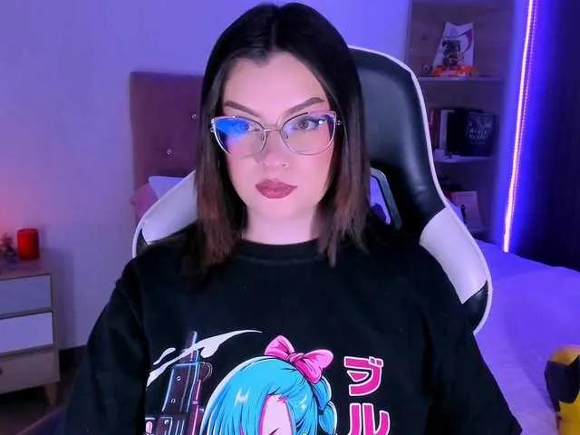 Offline OphelianaRose on BongaCams