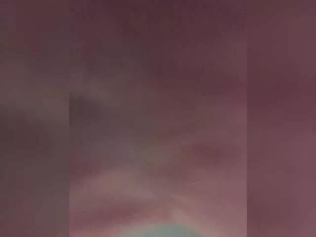 Offline OriginalHOOLi on BongaCams