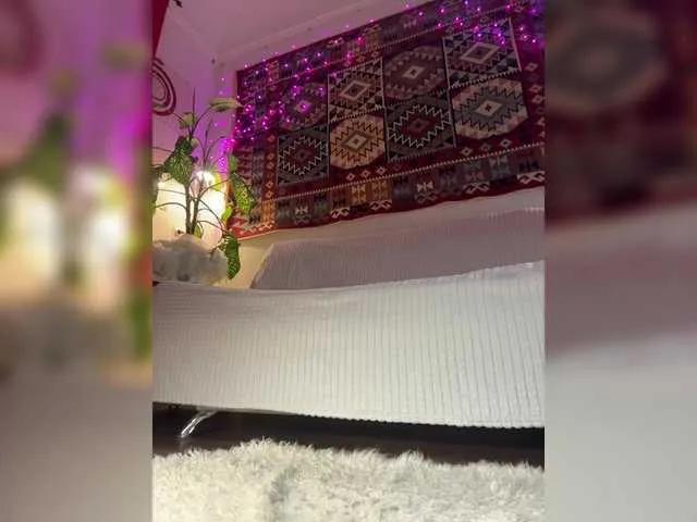 PANTEONA- on BongaCams