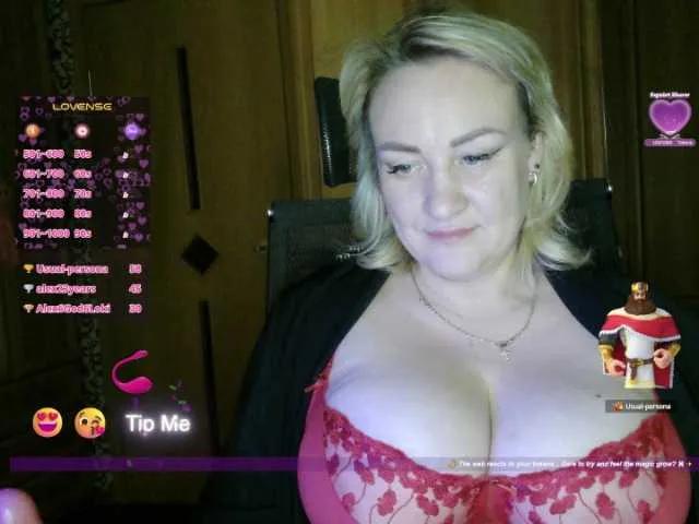 Offline Pavuhi on BongaCams