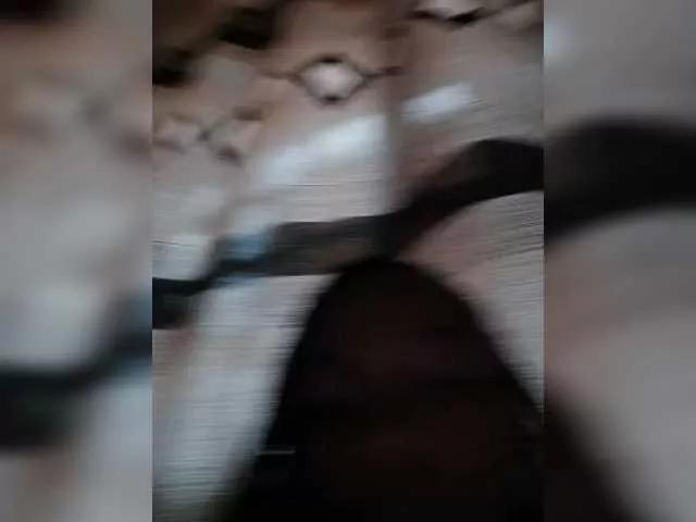 Freechat Petitegoddess on BongaCams