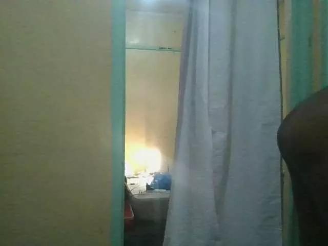 Offline Politegirl on BongaCams