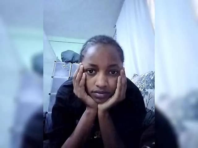 Offline Politegirl on BongaCams