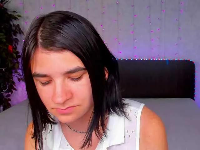 Offline Polly-Love on BongaCams