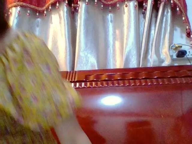 Offline pornadrianna on BongaCams