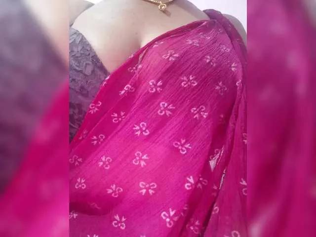 Offline Praveenatelugu on BongaCams