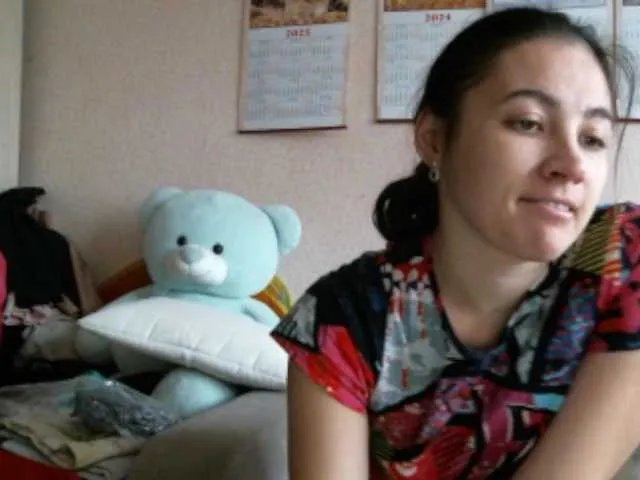 Offline Prettybella7 on BongaCams