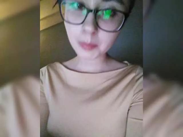 Freechat puppy19 on BongaCams