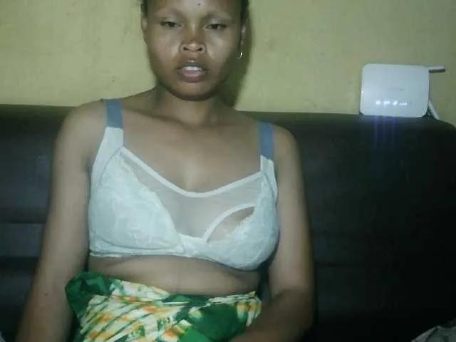 Freechat Pussy01lips on BongaCams