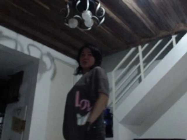 Offline pussylips08 on BongaCams