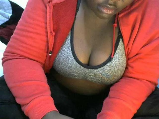 Queendee1 — Freechat on BongaCams