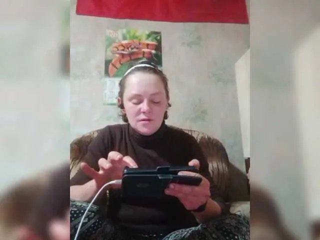 REPTILIAY on BongaCams