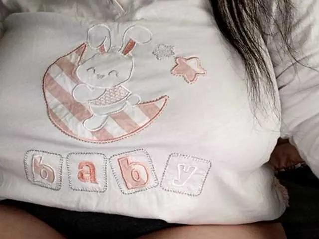 Offline RinaSunnyy on BongaCams