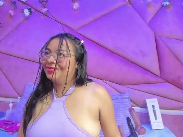 Offline RossiVioleta on BongaCams