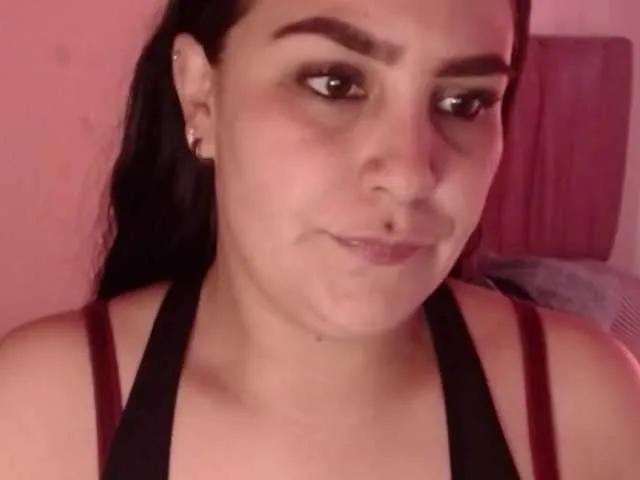 Freechat salmalopez on BongaCams